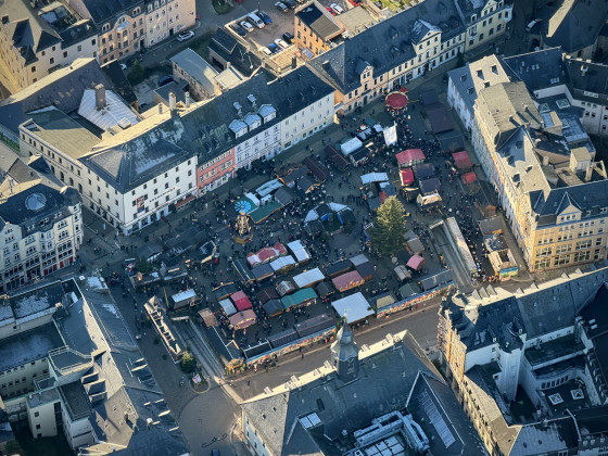 Adventsflug Erzgebirge - Besuch des Annaberger Weihnachtsmarktes