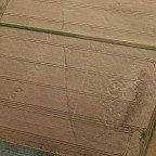 Spuren aus der Stein- und Bronzezeit in Form von Kreisgräben und römische Grabgärten (quadratisch)