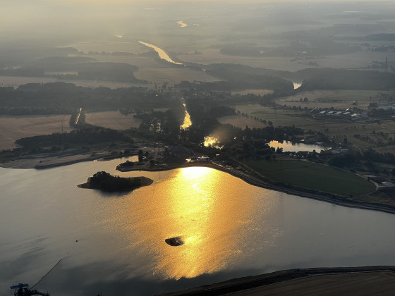 Morgenflug, Elbe, Altmark, Gold & Sonnenaufgang mit dem „Blyke“