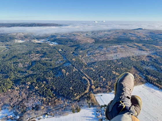 Adventsflug Erzgebirge - Blickrichtung Böhmisches Becken